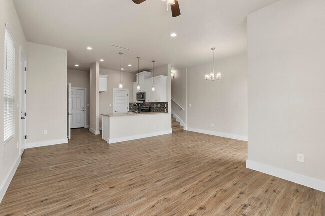 Building Photo - 119 Ave Ventana