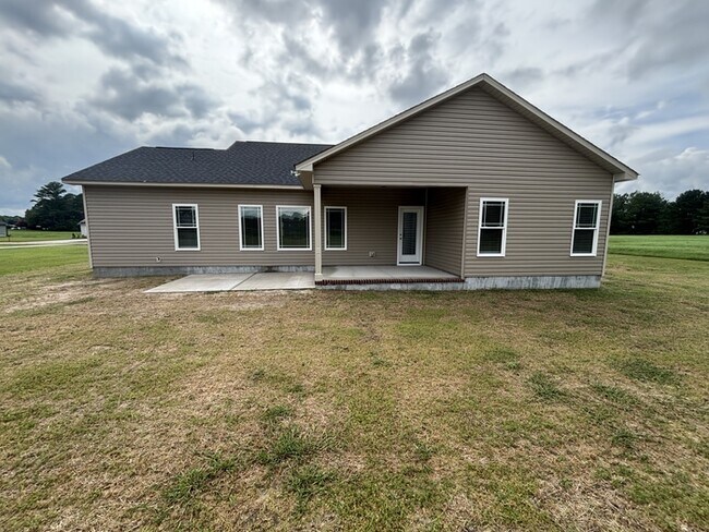 Building Photo - 200 Budd Godwin Ln