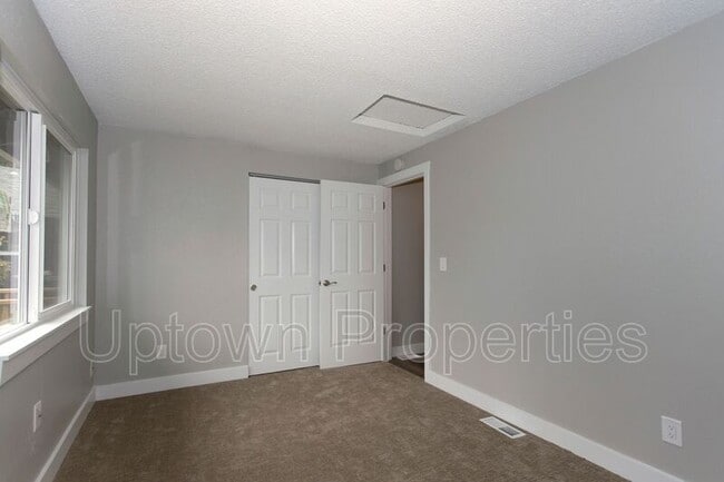 Building Photo - 19757 SW 68th Ave