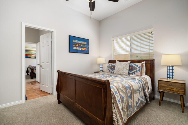 Building Photo - 53845 Avenida Alvarado