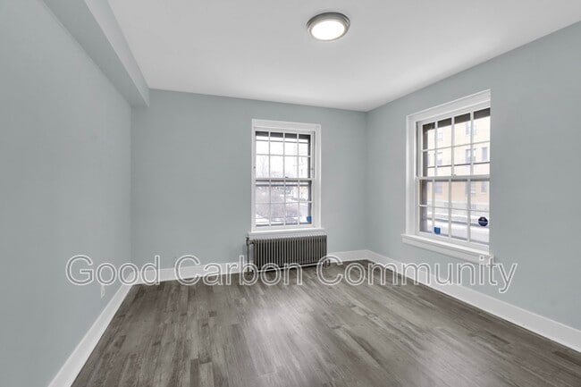 Building Photo - 29 Benwood Ave