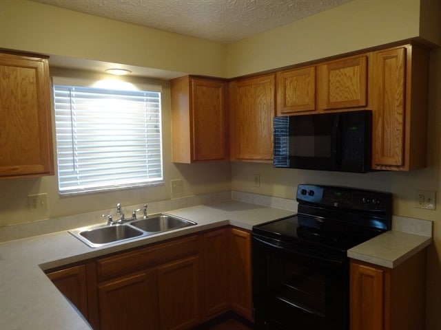 Building Photo - 4242 Honey Bee Ct