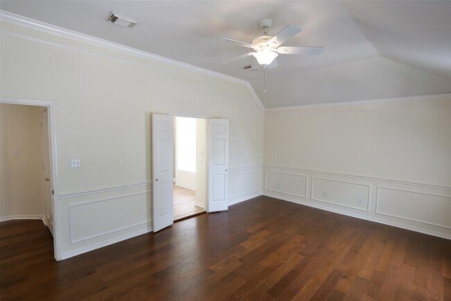 Building Photo - 23822 Hopewell Dr