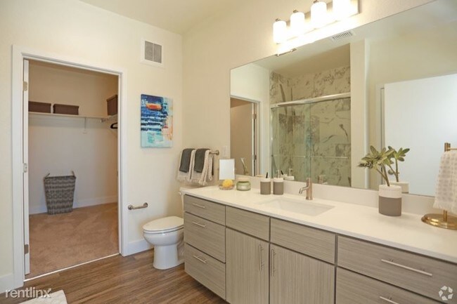 Building Photo - 1281 S Ulster St