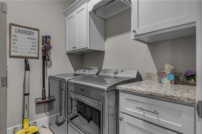 Building Photo - 2630 E Bayside Xing