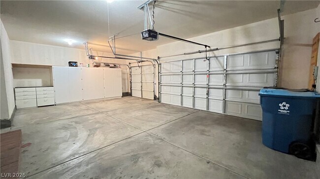 Building Photo - 10645 Brianhurst Ave
