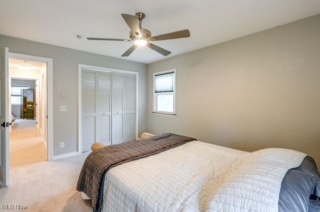 Building Photo - 896 Cliffside Dr