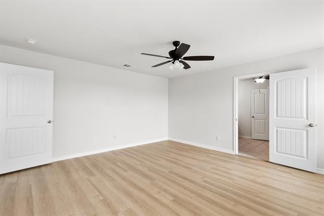 Building Photo - 230 Park Ave