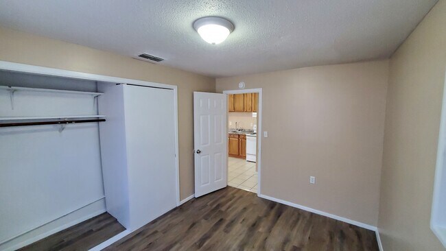 Building Photo - 2610 Hardin Combee Rd