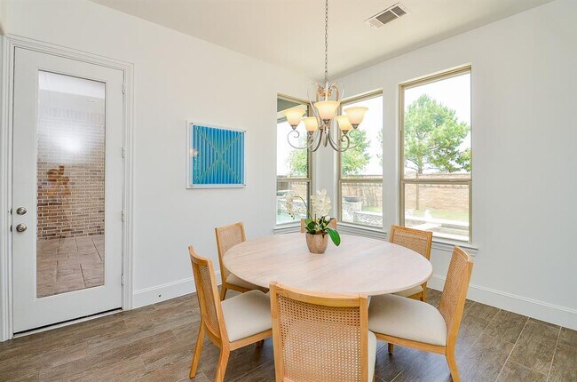 Building Photo - 27522 Blackstone Canyon Ln