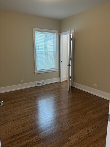 Building Photo - 6802 W Highland Ave