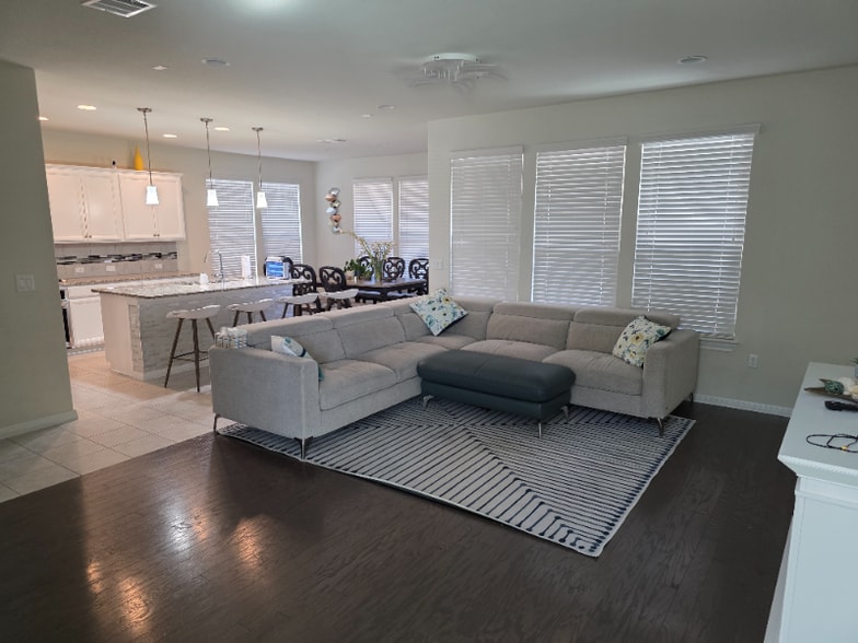 Building Photo - 14107 Eucalyptus Bnd