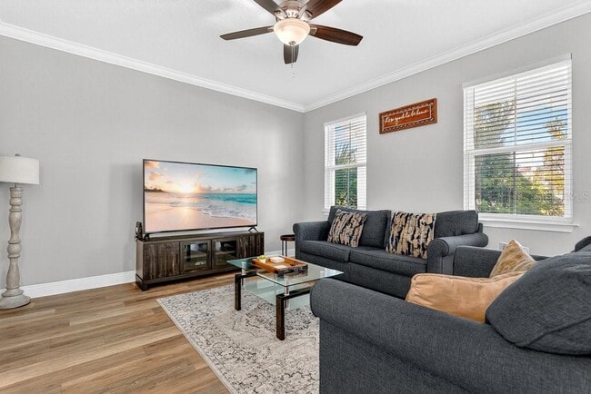 Building Photo - 50 W Esther St