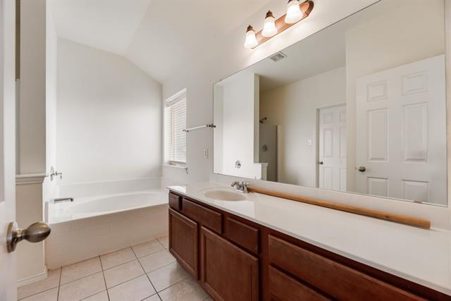 Building Photo - 4241 Enchanted Rock Ln
