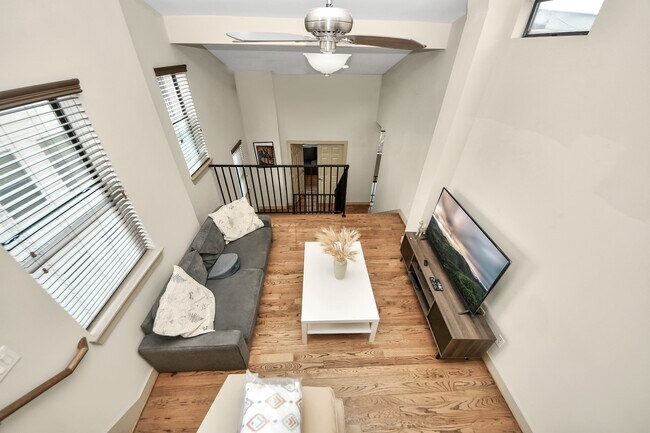 Building Photo - 4510 Inker St