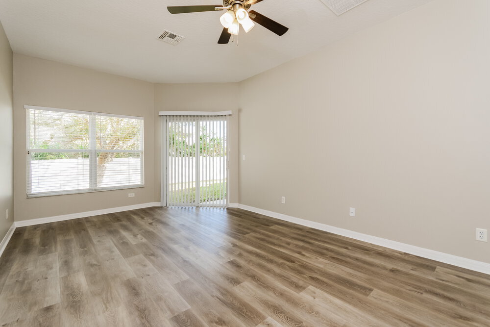 Building Photo - 15321 Sandy Hook Ln