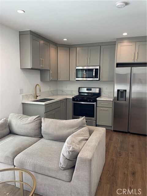 Building Photo - 23517 Aetna St