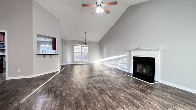 Building Photo - 7735 Country Pass