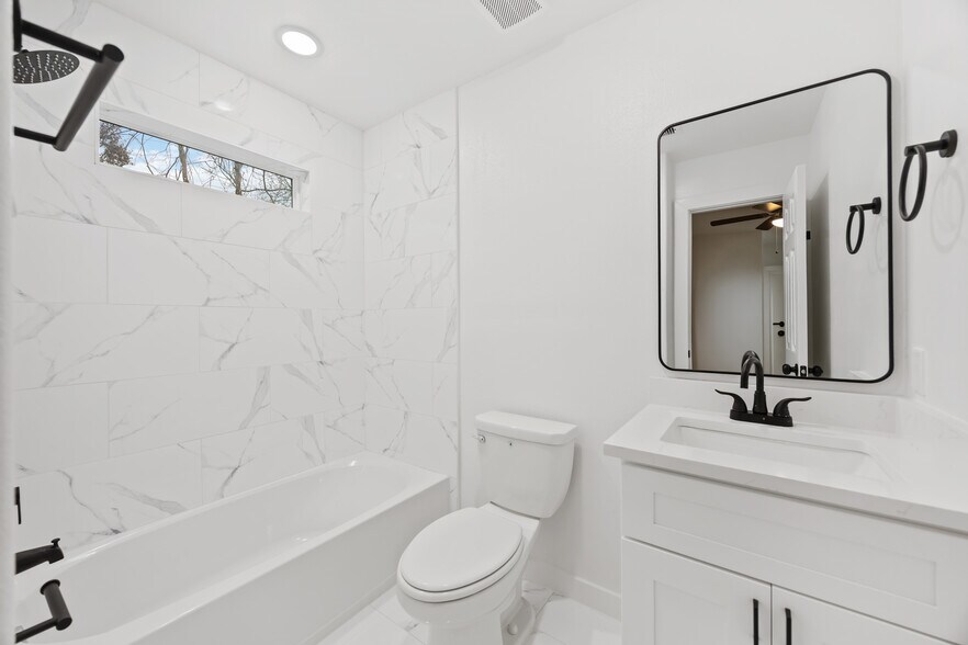 Building Photo - 8118 De Priest St