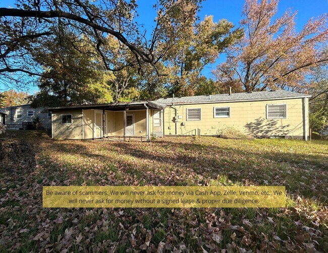 Building Photo - 1412 Broadlawns Ln