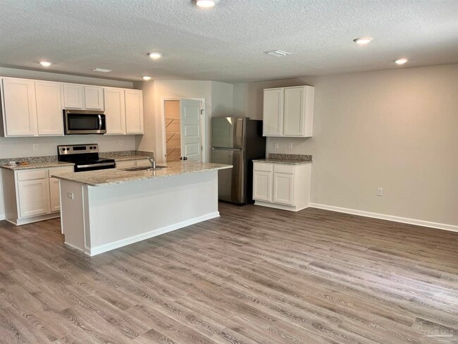 Building Photo - 4119 Whitetail Ln