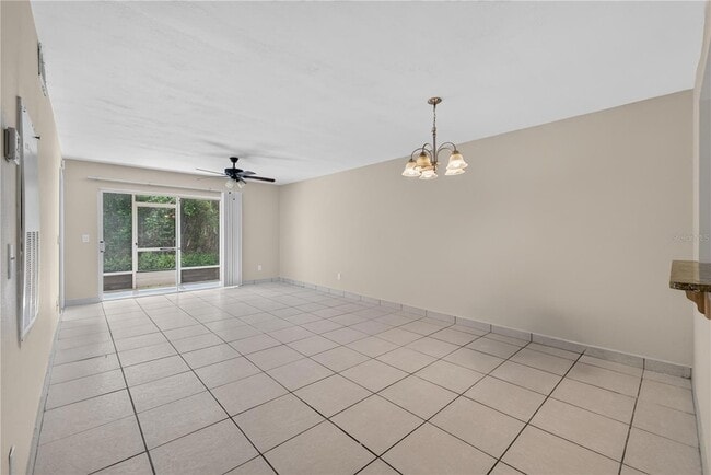 Building Photo - 13829 Timberland Dr