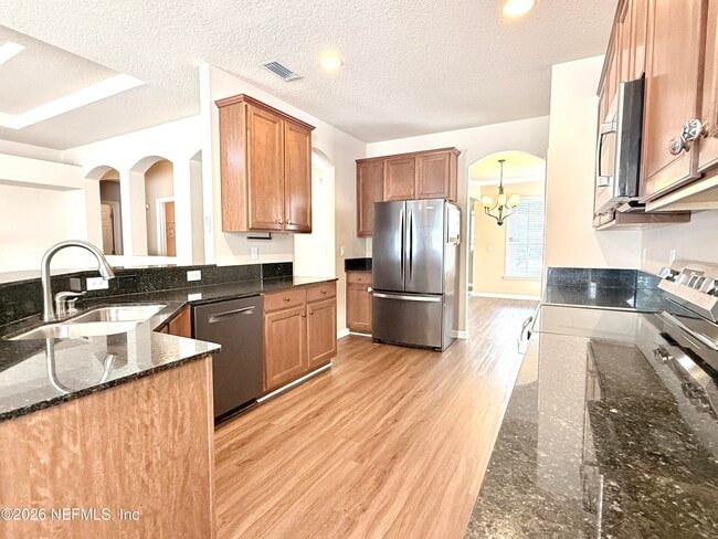 Building Photo - 659 Candlebark Dr