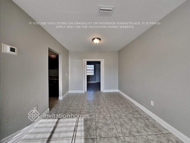 Building Photo - 151 Heron Pkwy