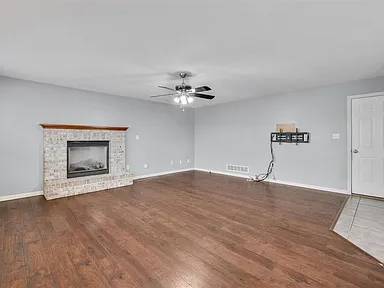 Building Photo - 963 Shadow Pine Dr