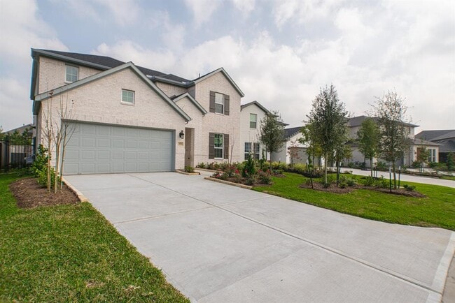 Primary Photo - 155 Renodes Garden Ln