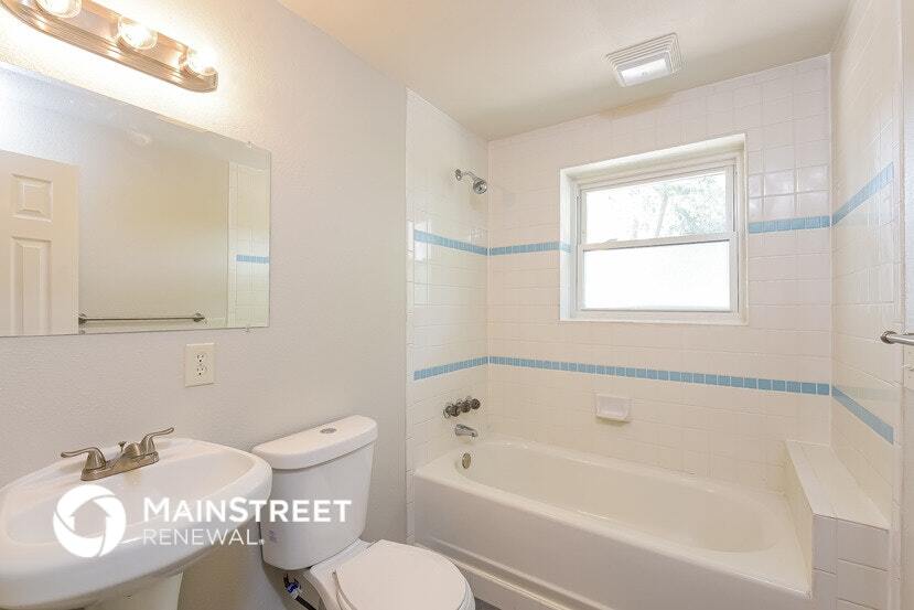 Building Photo - 2551 S Kittredge Way