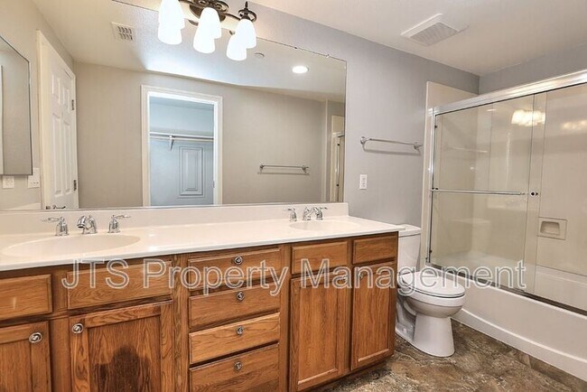 Building Photo - 12400 Fair Oaks Blvd