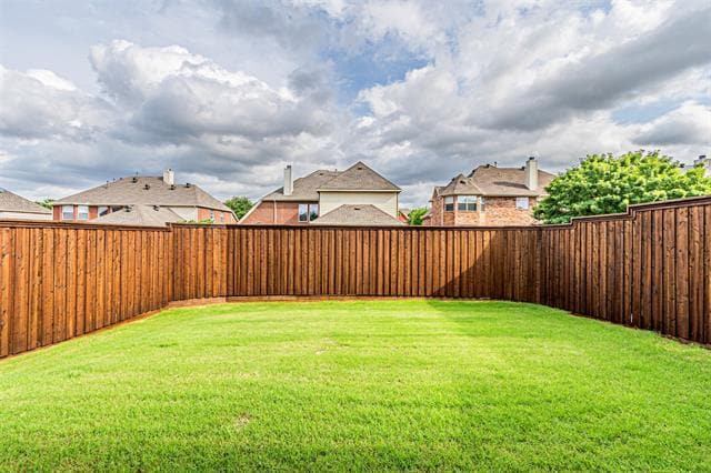 Building Photo - 15097 Blakehill Dr