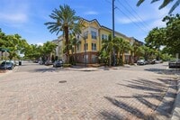 Building Photo - 520 S Armenia Ave