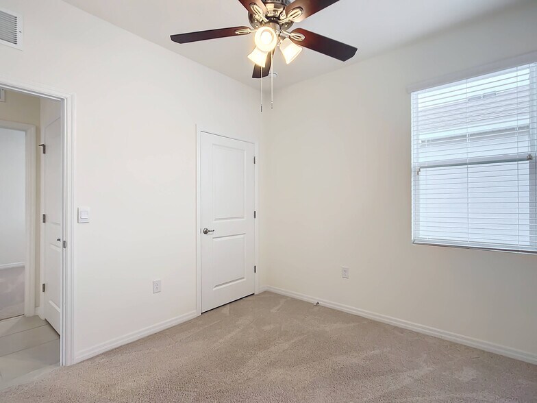 Building Photo - 5059 Stokes Way