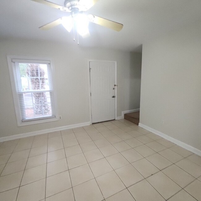 Building Photo - Surfside Beach Townhome- Long Term Rental