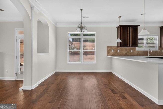 Building Photo - 2210 Apple Orchard Way