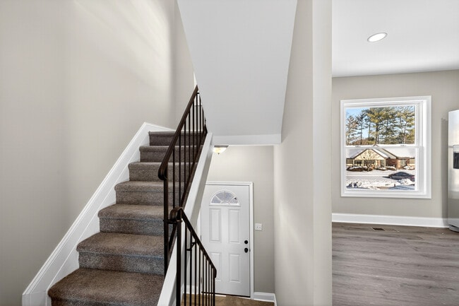 Building Photo - 204 Whitherspoon Ln