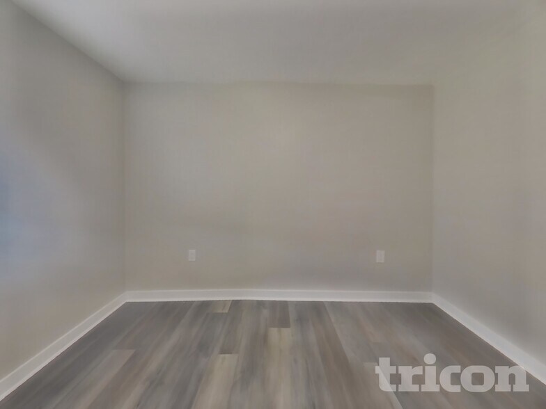 Building Photo - 7330 Cass Cir