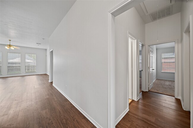 Building Photo - 3610 Darby Ct