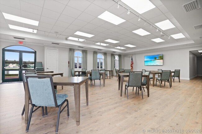 Building Photo - 2171 Tigris Dr