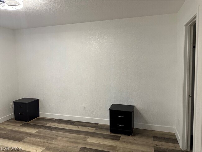 Building Photo - 601 Cabrillo Cir