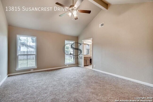 Building Photo - 13815 Susancrest Dr