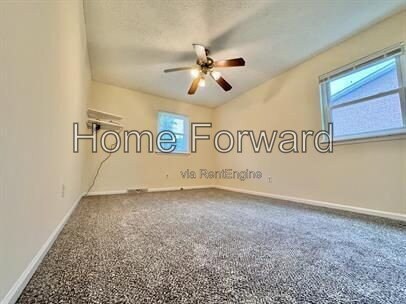 Building Photo - 1359 Dix Dr