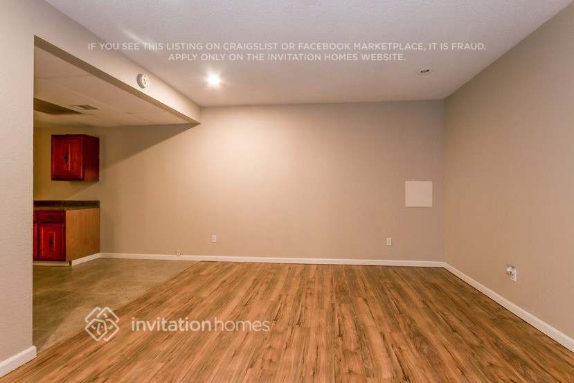 Building Photo - 1497 S Andes Way