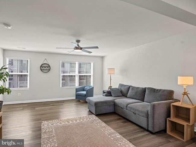 Building Photo - 7227 Potomac Ter