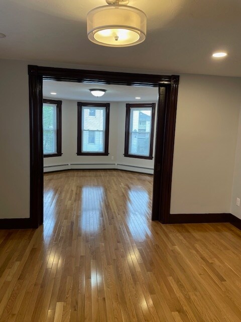 Dining/Living rooms - 70 Seymour St