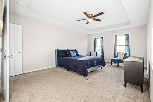 Building Photo - 2034 Locksley Terrace