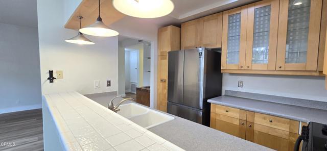 Building Photo - 235 S Holliston Ave