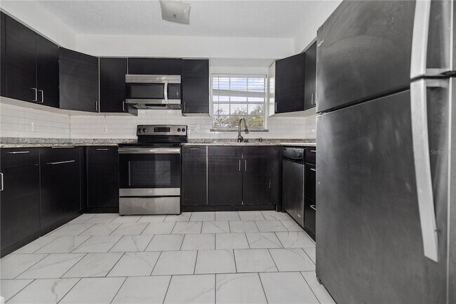 Building Photo - 14414 Reuter Strasse Cir